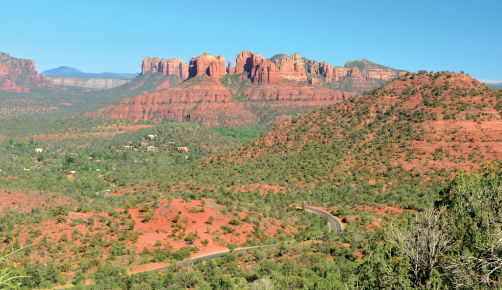 Pyramid to Scorpion Trail Loop