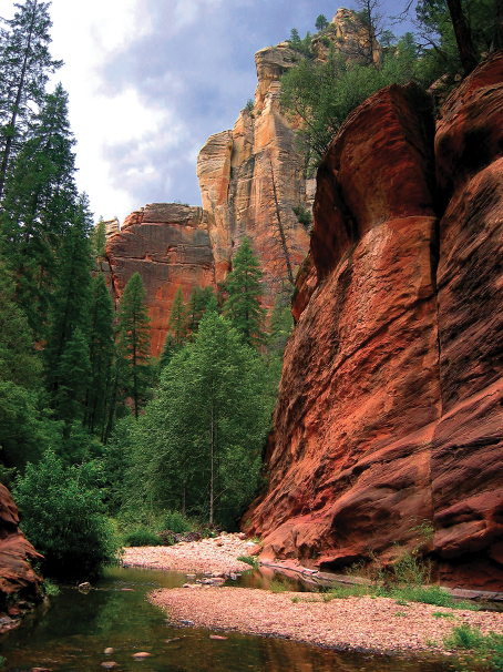 Iconic Hikes